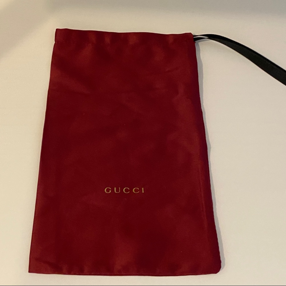 Gucci satin pouch
